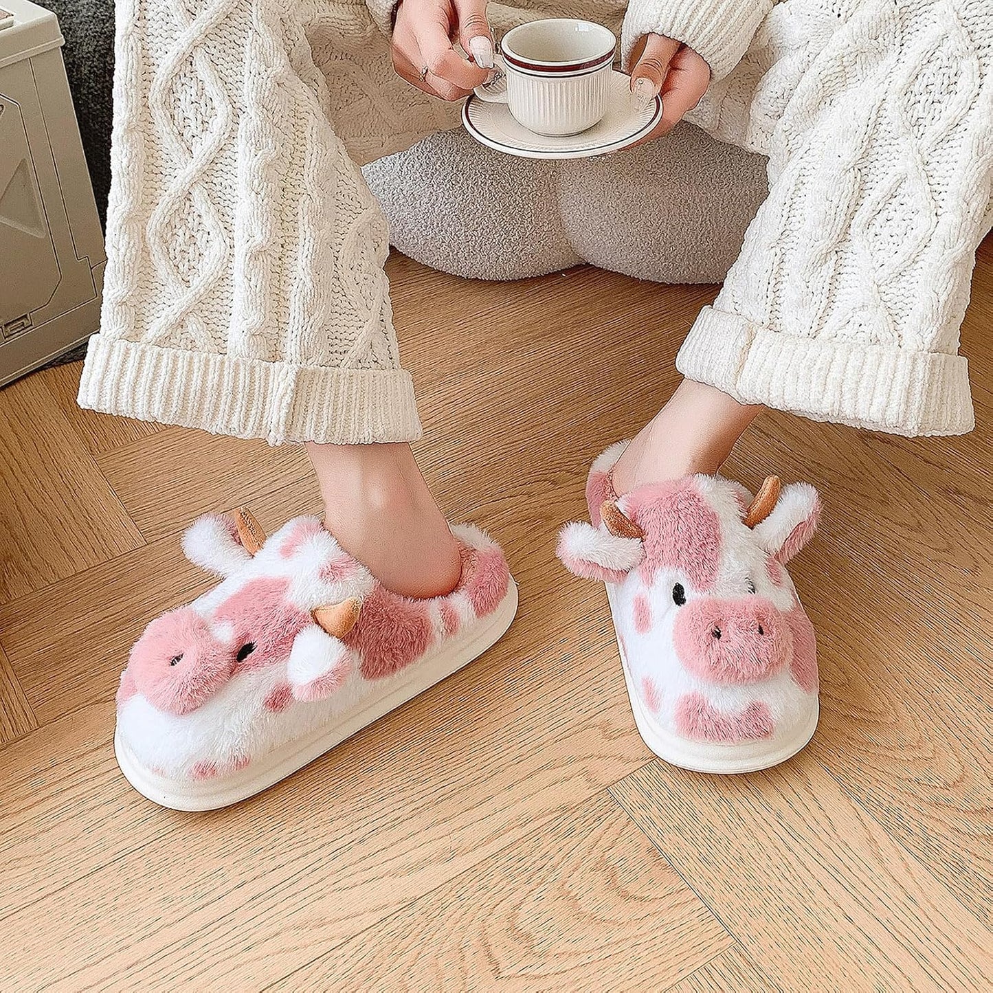 Cow slippers memory foam sole detail